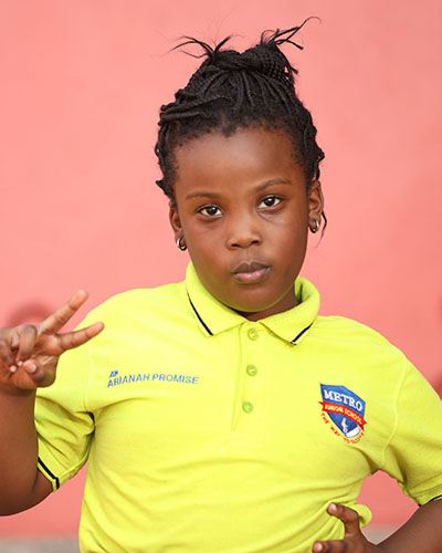 Ahimbisibwe  Ariana