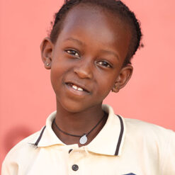 Angom  Eliana Ogede