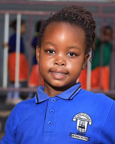 Ainamani Eliana